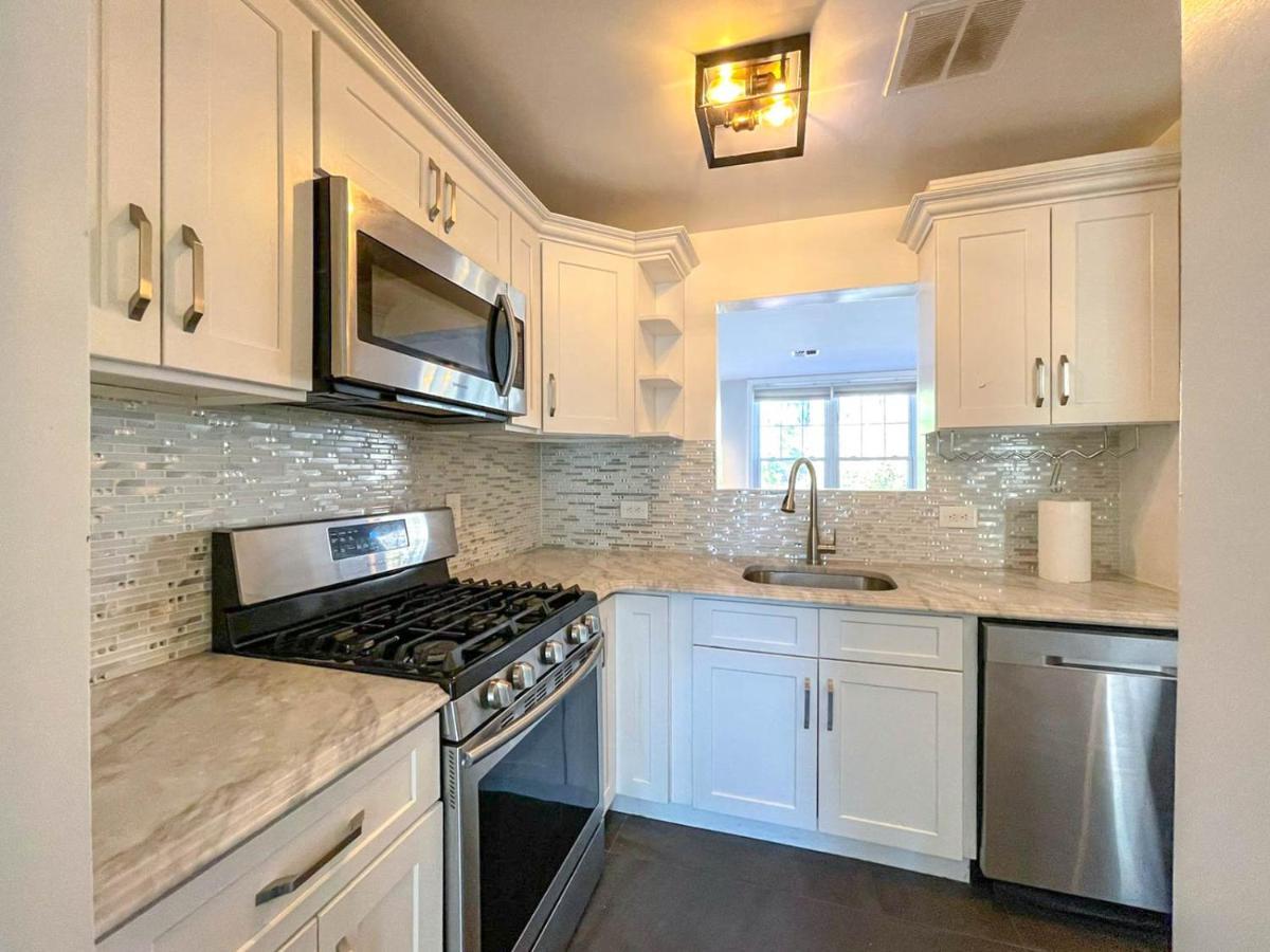 Oasis Apartment Melrose Bagian luar foto